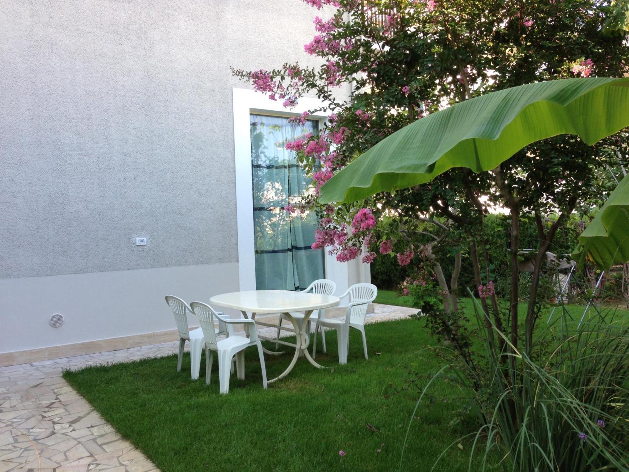 شقة Loft 3, A 150 M Dal Mare, Pineto Centro المظهر الخارجي الصورة